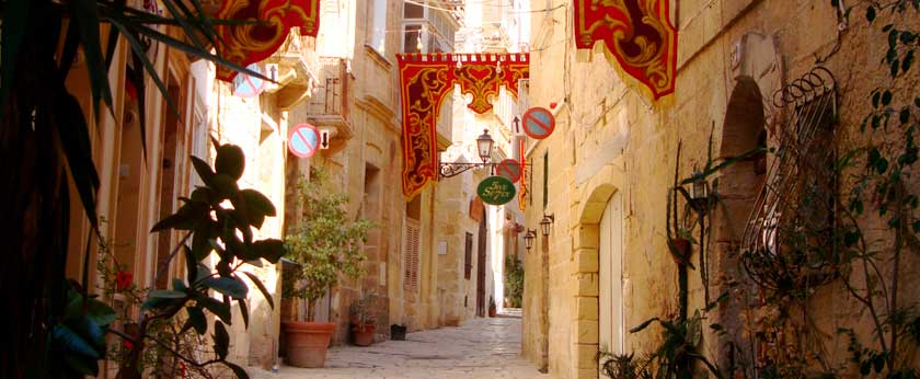Viajar sola a Malta